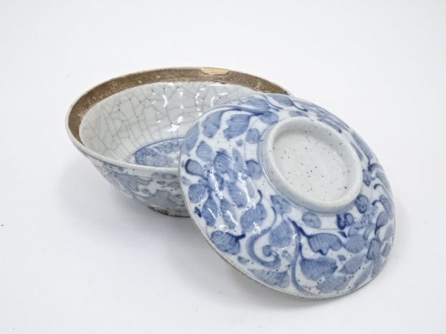 ANTIQUE JAPANESE PORCELAIN LIDDED BOWL SOMETSUKE 